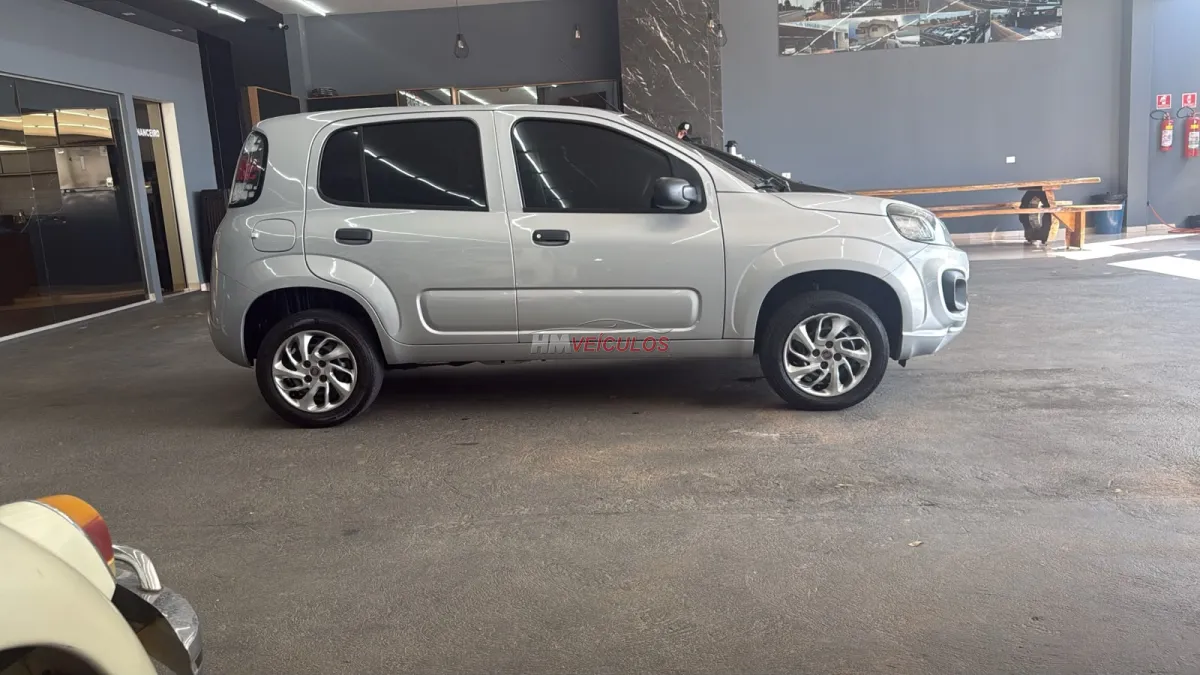 Fiat UNO ATTRACTIVE 1.0 Fire Flex 8V 5p 2021